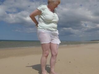 Wife Walking on Beach, Free HD adult clip film 4c | xHamster